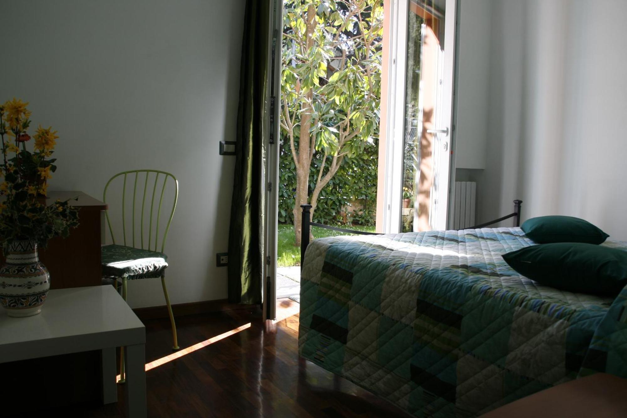 נומאנה A Due Passi Dal Mare B&B מראה חיצוני תמונה
