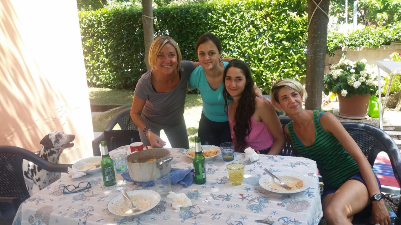 נומאנה A Due Passi Dal Mare B&B מראה חיצוני תמונה