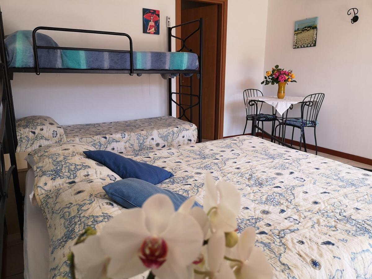 נומאנה A Due Passi Dal Mare B&B מראה חיצוני תמונה