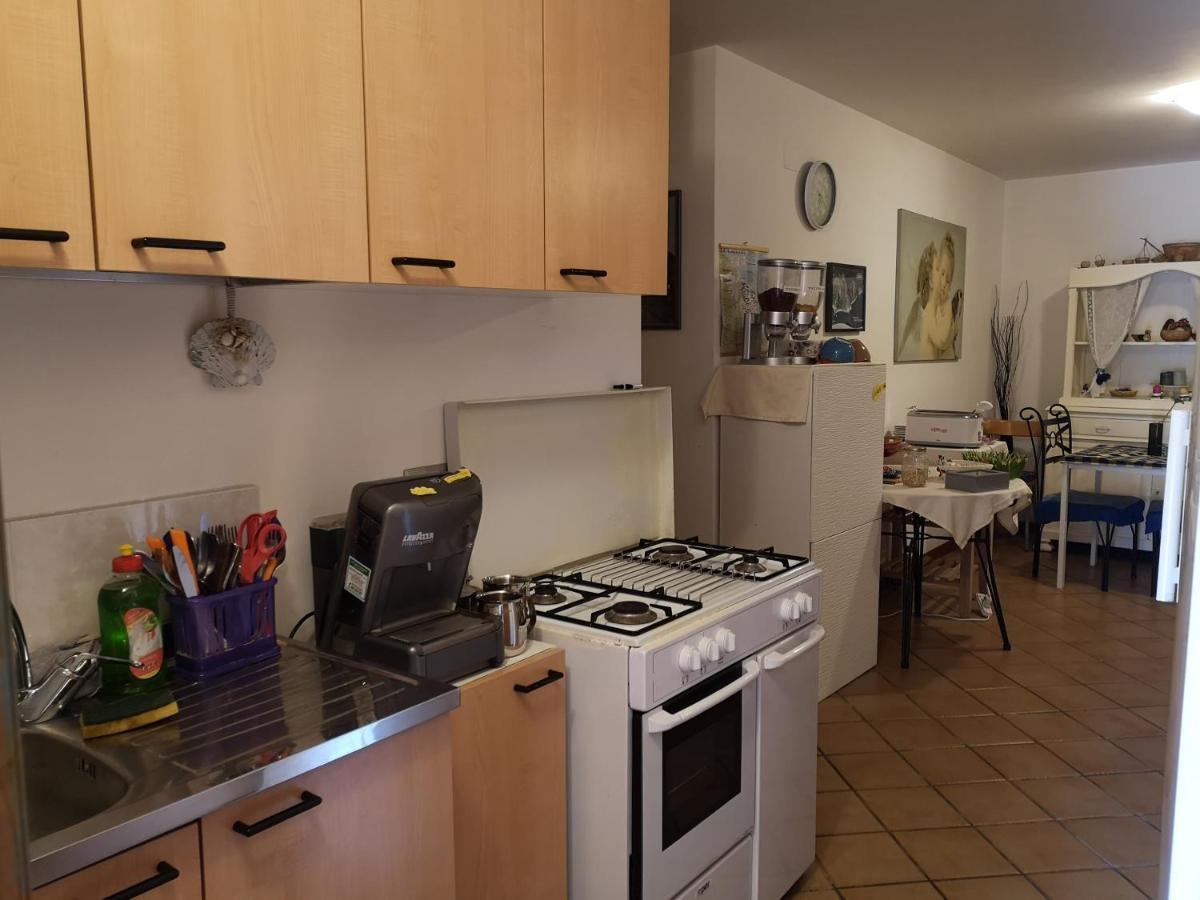 נומאנה A Due Passi Dal Mare B&B מראה חיצוני תמונה